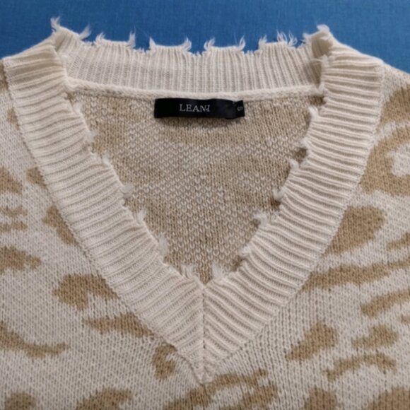 LEAN Leopard Distressed Knit Sweater – LEAN – Size XS - Picture 6 of 7